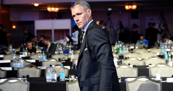 ​Trzykrotny laureat Złotej Piłki Holender Marco van Basten 31 października zakończy współpracę z Międzynarodową Federacją Piłkarską. W FIFA, w departamencie ds. rozwoju i reform, 53-letni były piłkarz pracował od stycznia 2017 roku.