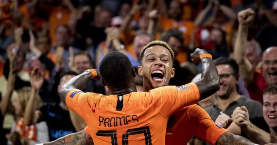 Holandia wygrała w Amsterdamie z Niemcami 3:0 w najciekawszym sobotnim meczu piłkarskiej Ligi Narodów. Goście pozostają bez zwycięstwa i zajmują ostatnie miejsce po dwóch spotkaniach grupy A1. Prowadzi Francja z czterema punktami, "Oranje" mają trzy.