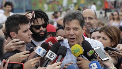 Ostra walka wyborcza w Brazylii. "Mój przeciwnik propaguje kulturę gwałtu"