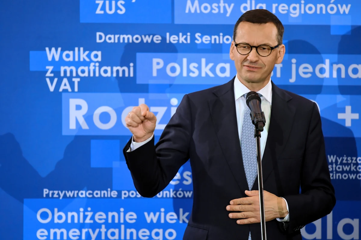 ​Dobra zmiana ma kilka sensów, m.in. społeczny - pomoc rodzinie i najsłabszym, obywatelski - aby nasza demokracja przestała być sferą manipulacji, ekonomiczny - przyśpieszenie rozwoju Polski oraz narodowy - aby nasz kraj był państwem podmiotowym - mówił w niedzielę prezes PiS Jarosław Kaczyński podczas konwencji regionalnej PiS w Krakowie. Następnie swoje pomysły wyborcze przedstawiła  kandydatka Zjednoczonej Prawicy na prezydenta Krakowa posłanka Małgorzata Wassermann.  "Mieliśmy już w Krakowie królową Jadwigę, teraz najwyższy czas na panią prezydent Małgorzatę Wassermann" - powiedział także obecny na konwencji premier Mateusz Morawiecki. 