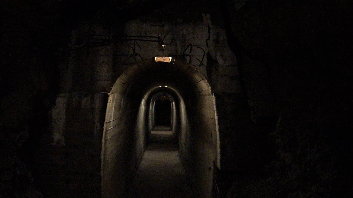 Po raz pierwszy od zakończenia II wojny światowej turyści zobaczą podziemia Zamku Książ w Wałbrzychu. Udostępnione tunele znajdują się 50 metrów pod poziomem zamkowego dziedzińca i liczą 950 metrów. Przeznaczenie tego obiektu do dziś owiane jest tajemnicą.