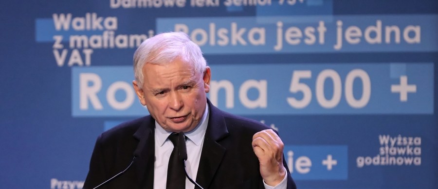 "Dla nas europejskość to nie jest hasło, które jest przeciwstawiane polskości. To jest tylko dążenie do tego, żeby ta historyczna luka, która właściwie trwała przez całe nasze dzieje - była czasem większa, czasem mniejsza, ale była zawsze - została zlikwidowana. Mamy, szanowni państwo, dzisiaj taką szansę" - mówił w Otwocku Wielkim prezes Prawa i Sprawiedliwości Jarosław Kaczyński. Jak tłumaczył, celem jego partii jest  "dogonienie Zachodu, państw na zachód od naszych granic, jeżeli chodzi o poziom PKB na głowę, jeżeli chodzi o standard życia, jeżeli chodzi o funkcjonowanie instytucji społecznych".