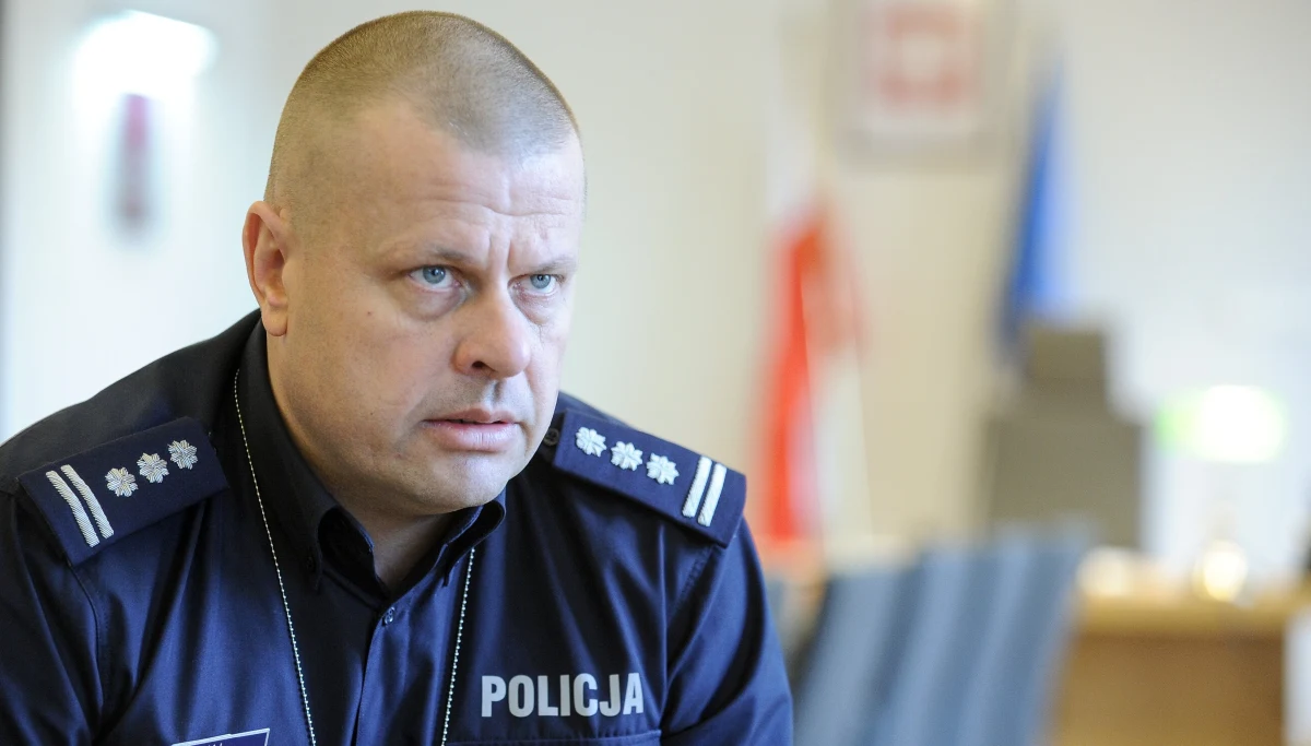 "To śledztwo potwierdza moje wątpliwości, że działania służb wobec mnie były bezprawne" - tak były szef policji Zbigniew Maj komentuje postępowanie Prokuratury Krajowej, która podejrzewa, że podczas operacji specjalnej CBA przeciwko niemu mogło dojść do przestępstwa. Te działania i sugestie o możliwych zarzutach dla Maja były powodem jego dymisji w 2016 roku.