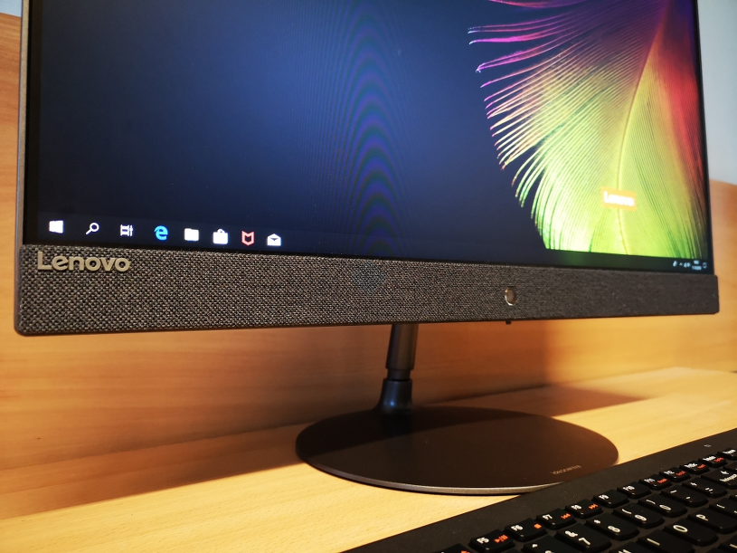 Lenovo IdeaCentre AIO 730S test komputera All in One 