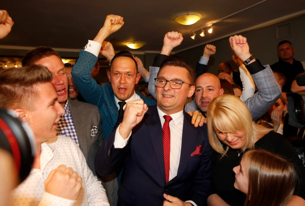 Ogłoszenie sondażowych wyników w sztabie Marcina Krupy