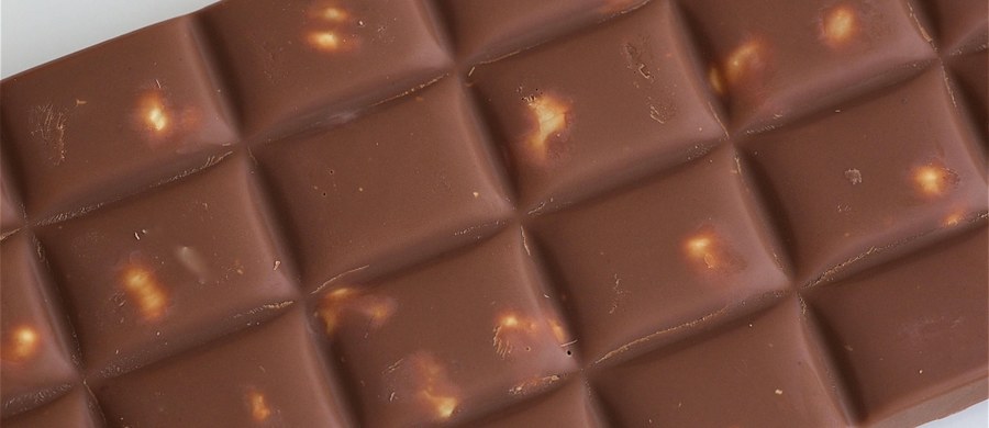 Warszawska fabryka czekolady rozpoczęła rekrutację profesjonalnych smakoszy. Ich praca będzie polegać na jedzeniu słodyczy i dzieleniu się swoją opinią.Wymagania? Chęć poznawania nowych smaków i niepalenie papierosów. 