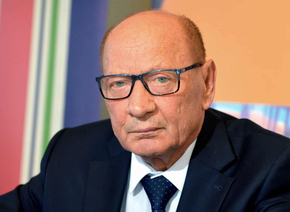 Tadeusz Ferenc, którzy jest prezydentem Rzeszowa od 2002 r., wygrał w pierwszej turze niedzielne wybory samorządowe i po raz piąty będzie rządził stolicą Podkarpacia – wynika z oficjalnych danych Państwowej Komisji Wyborczej. 