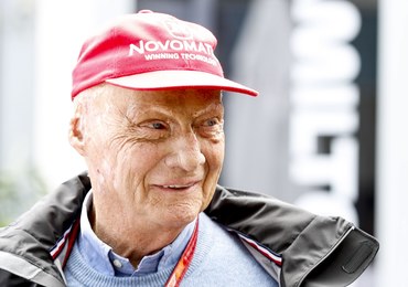 Niki Lauda wyszedł ze szpitala. Legendarny kierowca przeszedł przeszczep płuc