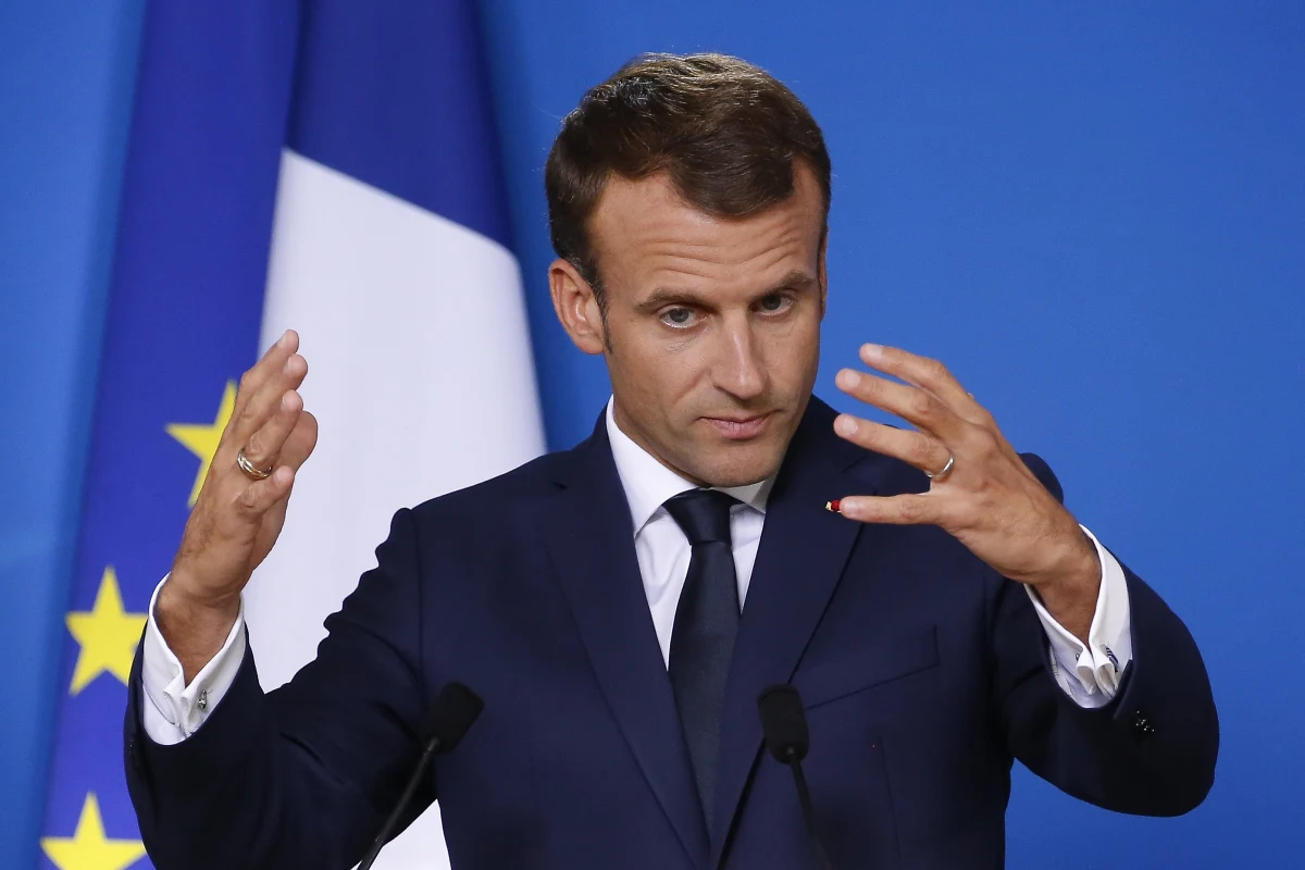 Francuska prokuratura wszczęła śledztwo ws. możliwych malwersacji oraz nielegalnego finansowania kampanii wyborczej Emmanuela Macrona. Zamieszany w aferę jest mer Lyonu i były szef MSW Gerard Collomb.