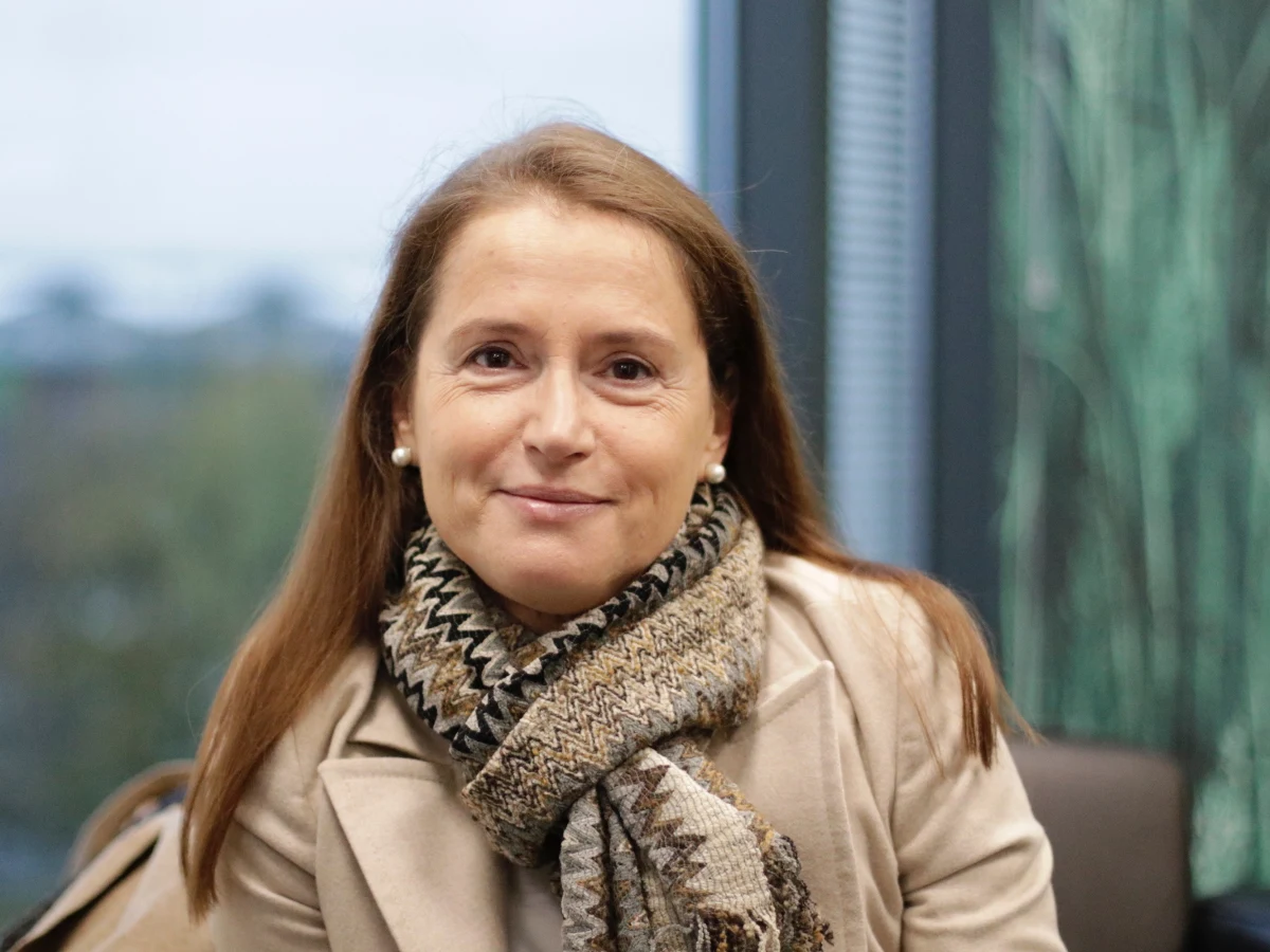 "Jeszcze gdyby ktoś mi rok temu powiedział, że ja w jakikolwiek sposób wejdę do polityki, to byłabym mocno zdziwiona, zaskoczona, i w tej chwili wydaje mi się to czymś dość abstrakcyjnym. Weszłam do Rady Miasta i na tym chcę się skupiać, a nie śnić jakimś snem o potędze" - mówi w Porannej rozmowie w RMF FM Monika Jaruzelska, nowa radna Rady Miasta Warszawy. Odniosła się też do słów Leszka Millera, który uważa, że powinna ona wystartować w wyborach prezydenckich w 2020 roku. "Nie można niczego wykluczyć. Monika Jaruzelska nie zamierza, ale niczego nie wyklucza - mówi gość Roberta Mazurka.