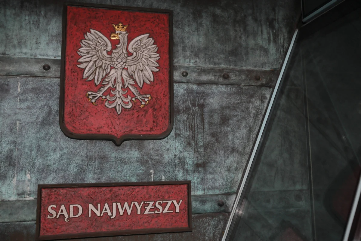 ​W nowopowstałej Izbie Kontroli Nadzwyczajnej i Spraw Publicznych Sądu Najwyższego zapadły pierwsze orzeczenia - dowiedziała się PAP w biurze prasowym SN. Postanowienia Izby Kontroli dotyczą skarg na uchwały Państwowej Komisji Wyborczej.