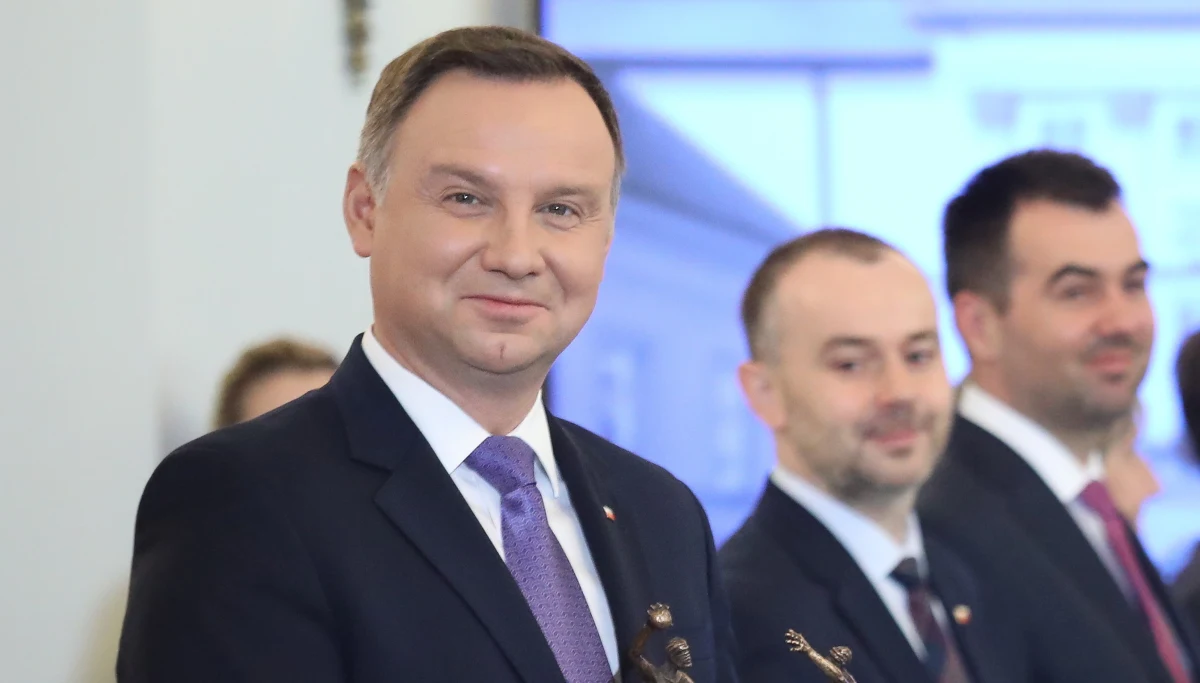 Prezydent Andrzej Duda nie weźmie udziału 11 listopada w Marszu Niepodległości organizowanym przez środowiska narodowe. Potwierdził to w rozmowie z reporterem RMF FM Patrykiem Michalskim prezydencki rzecznik Błażej Spychalski.