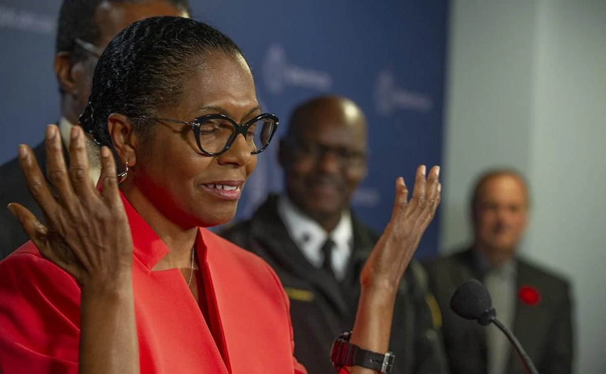 "Tego nie można opisać słowami, zabrakło mi tchu" - tak Kanadyjka Lyneth Mann-Lewis opisuje moment, gdy zadzwoniła do niej policja i poinformowała ją, że jej zaginiony syn żyje. Jermaine Allan Mann został uprowadzony przez swojego ojca w 1987 roku. Miał wtedy zaledwie 21 miesięcy. Przez wszystkie te lata matka nie traciła nadziei, że uda jej się odnaleźć syna. 