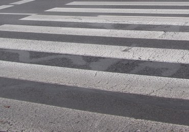 Urządzili nielegalne wyścigi. Areszt dla kierowców, przez których zginęli piesi