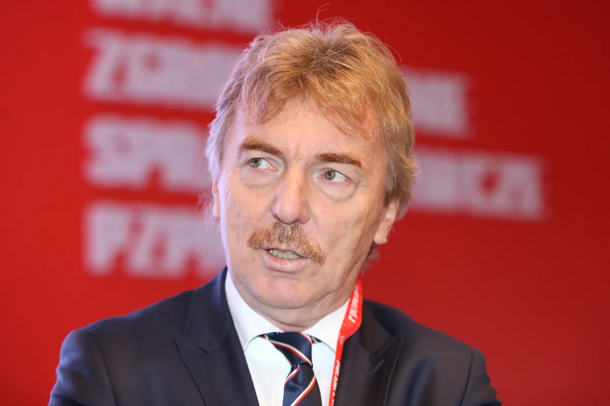 ​"Za nami ciężki rok w piłce reprezentacyjnej i klubowej, a mamy potrzebę odnoszenia sukcesów. Musimy podnieść poziom naszego futbolu" - powiedział prezes Zbigniew Boniek w podsumowaniu ostatniego roku działalności Polskiego Związku Piłki Nożnej.