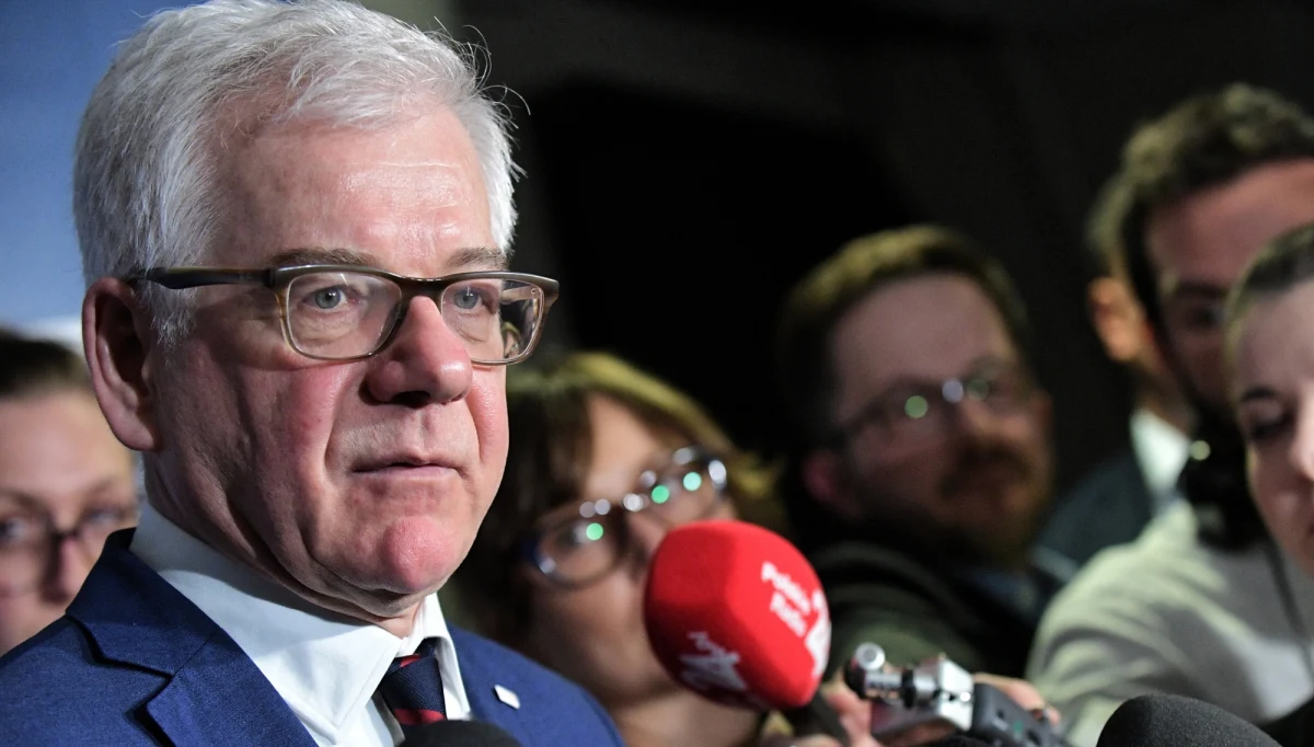 Stanowisko MSZ ws. wniosku Prokuratora Generalnego Zbigniewa Ziobry do TK dot. pytań prejudycjalnych zadanych TSUE przez polskich sędziów, ma charakter informacyjny i ekspercki. Nie kwestionuje dopuszczalności wniosku i nie polemizuje z tezami w nim zawartymi - podkreśla Biuro Rzecznika Prasowego MSZ.