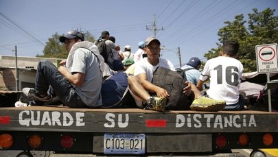Trump gotowy wysłać 15 tys. żołnierzy na granicę z Meksykiem