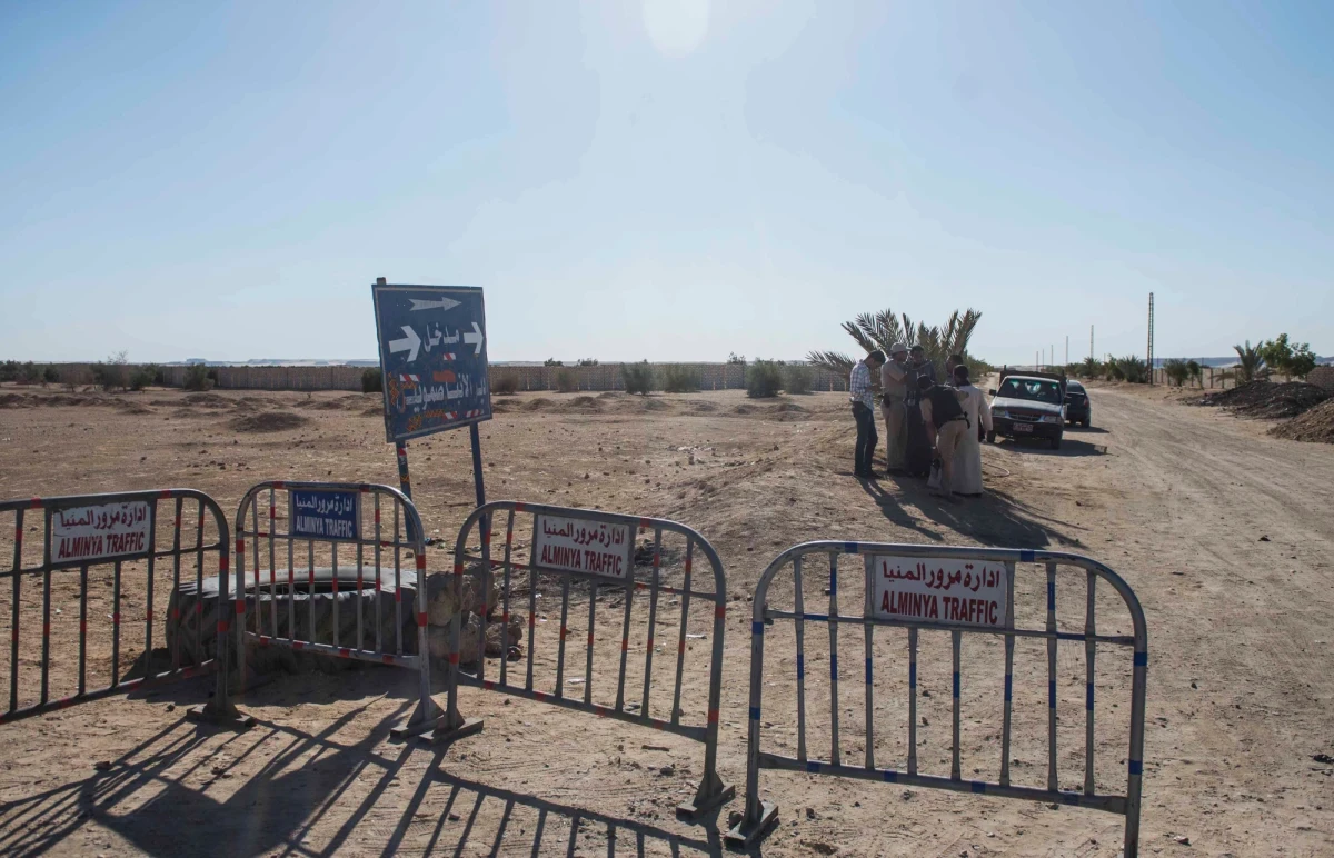 Po najbardziej tragicznym od roku ataku na Koptów w Egipcie, prezydent Egiptu Abd el-Fatah es-Sisi zapowiedział wzmożenie walki z islamskimi bojownikami. Bus z Koptami został ostrzelany w autobusie w miejscowości Al-Minja.