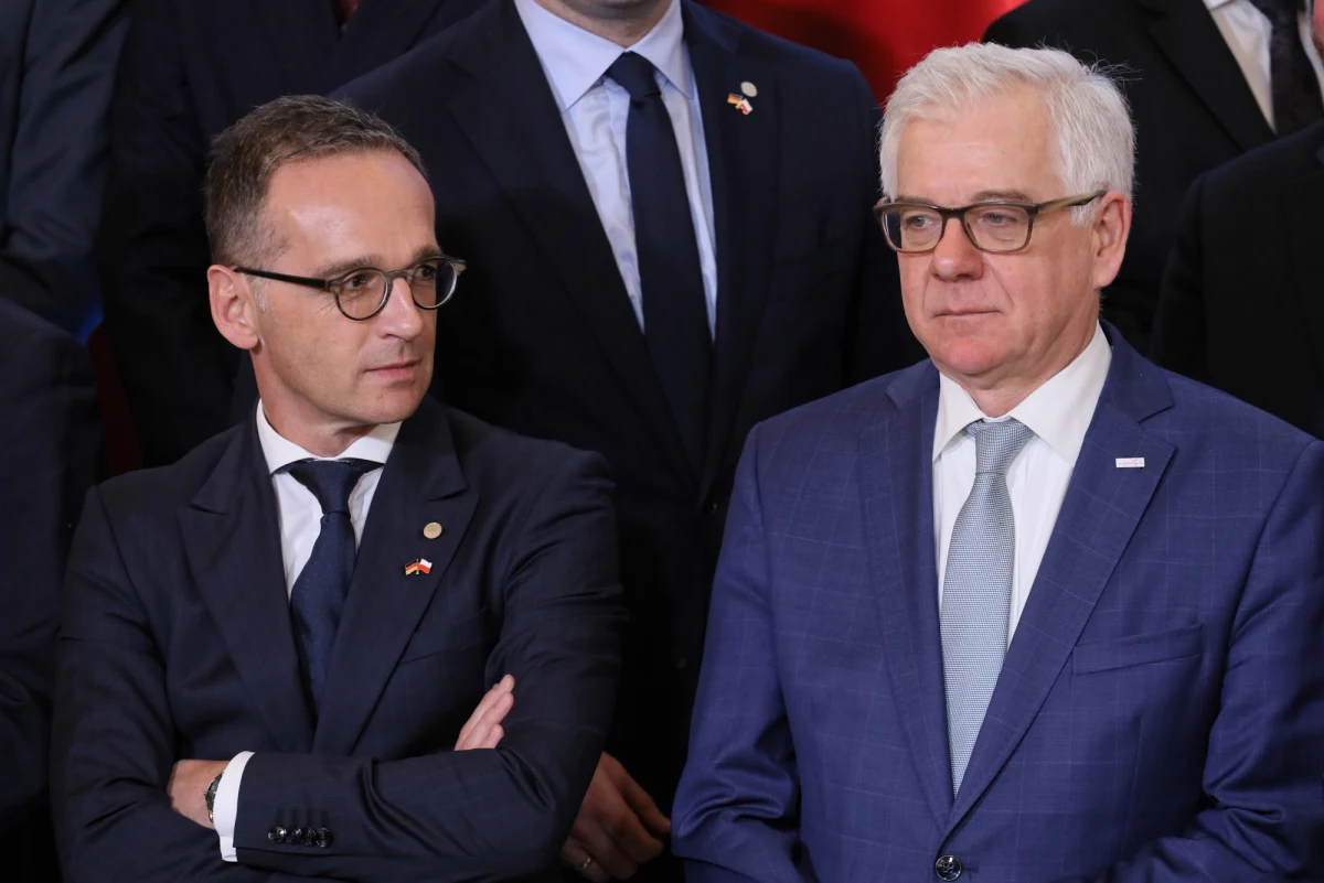 Szefowie MSZ Polski i Niemiec, Jacek Czaputowicz i Heiko Maas, w przyjętej przy okazji piątkowych konsultacji międzyrządowych wspólnej deklaracji podkreślili znaczenie rezolucji Zgromadzenia Parlamentarnego RE ws. katastrofy smoleńskiej wzywającej Rosję do zwrotu wraku samolotu Tu-154M.