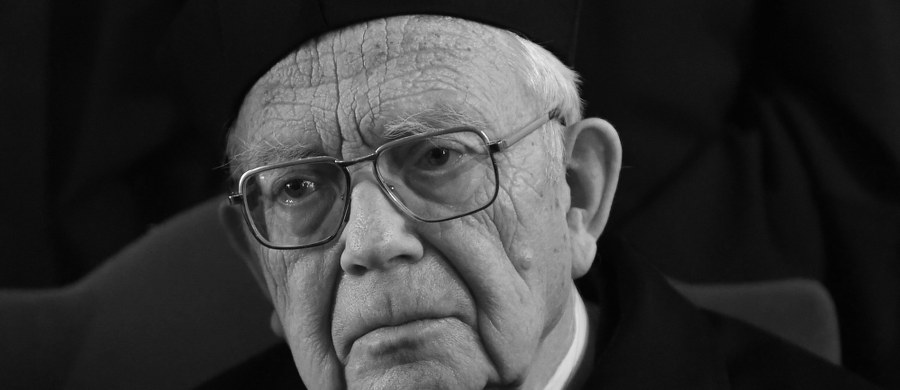 Prof. Jerzy Wyrozumski, historyk specjalizujący się w dziejach średniowiecza, zmarł w piątek w Krakowie w wieku 88 lat. Był wieloletnim prezesem Towarzystwa Miłośników Historii i Zabytków Krakowa i wieloletnim sekretarzem generalnym Polskiej Akademii Umiejętności.