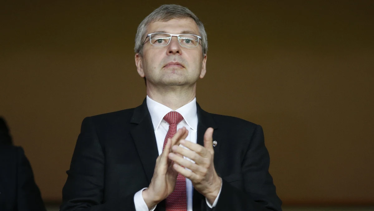 Rosyjski miliarder, właściciel klubu piłkarskiego AS Monaco Dmitrij Rybołowlew został aresztowany w Monako. Ma to związek z podejrzeniem o wykorzystywanie przez Rybołowlewa kontaktów z najwyższymi urzędnikami z Monako w sporze ze szwajcarskim handlarzem dzieł sztuki Yves'em Bouvierem.