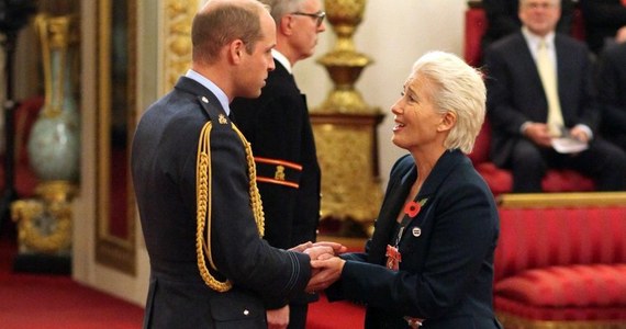 Emma Thompson odebrała z rąk księcia Williama Order Imperium Brytyjskiego za swoją działalność artystyczną. Od teraz aktorce przysługuje tytuł "Dame". Na uroczystości w Pałacu Buckingham towarzyszyła gwieździe jej rodzina.