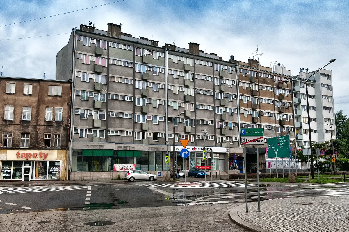 Około 30 zgłoszeń o szkodach lub odczuciu wstrząsu odebrała kopalnia Budryk w Ornontowicach na Śląsku. W czwartek wieczorem wstrząs, do którego doszło ponad kilometr pod ziemią, poczuli mieszkańcy kilkunastu śląskich miejscowości. 