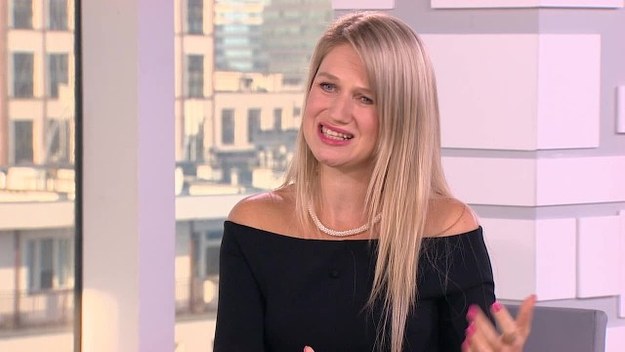 - Hazard jest wpisany w nasze człowieczeństwo i nawet nie zdajemy sobie sprawy z tego, że na co dzień jesteśmy hazardzistami - powiedziała psychiatra Maja Herman. Kiedy o hazardzie można powiedzieć, że jest uzależnieniem? Czy kobiety są bardziej podatne na uzależnienie od hazardu? (Dzień Dobry TVN/x-news)