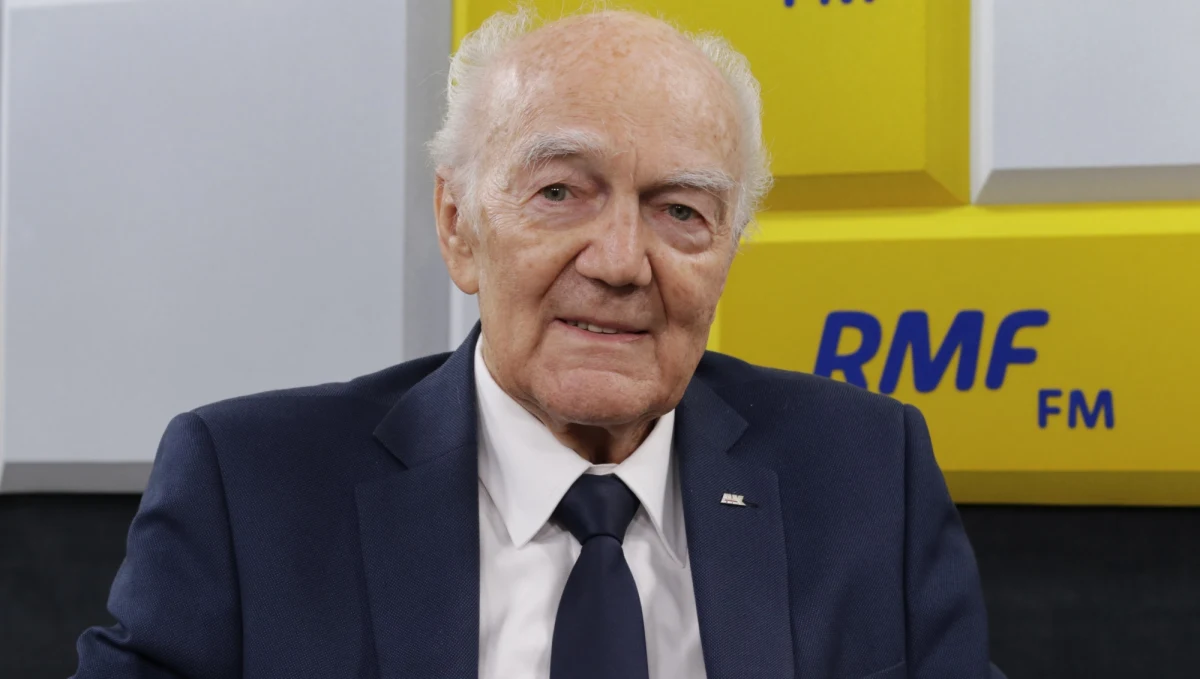 "Święto Niepodległości jest tak wielkim wydarzeniem, że te wszystkie rozgrywki, które miały ostatnio miejsce, raczej jednoczą ludzi niż dzielą" - mówi w Popołudniowej rozmowie w RMF FM prof. Jerzy Majkowski ps. Czarny, podpułkownik, żołnierz Armii Krajowej i weteran walk w Powstaniu Warszawskim. "Zapraszam na marsz, jak najbardziej. Nie mam powodu, żeby dzielić" - mówi gość Marcina Zaborskiego.