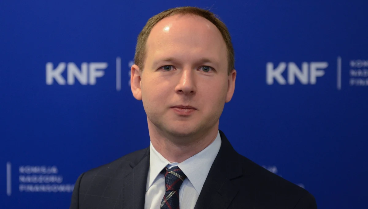​Marek Chrzanowski traci kolejną funkcję. Były już szef Komisji Nadzoru Finansowego został właśnie odwołany z rady nadzorczej Bankowego Funduszu Gwarancyjnego. Decyzję w tej sprawie podjął nowy pełniący obowiązki szefa KNF Marcin Pachucki.
 