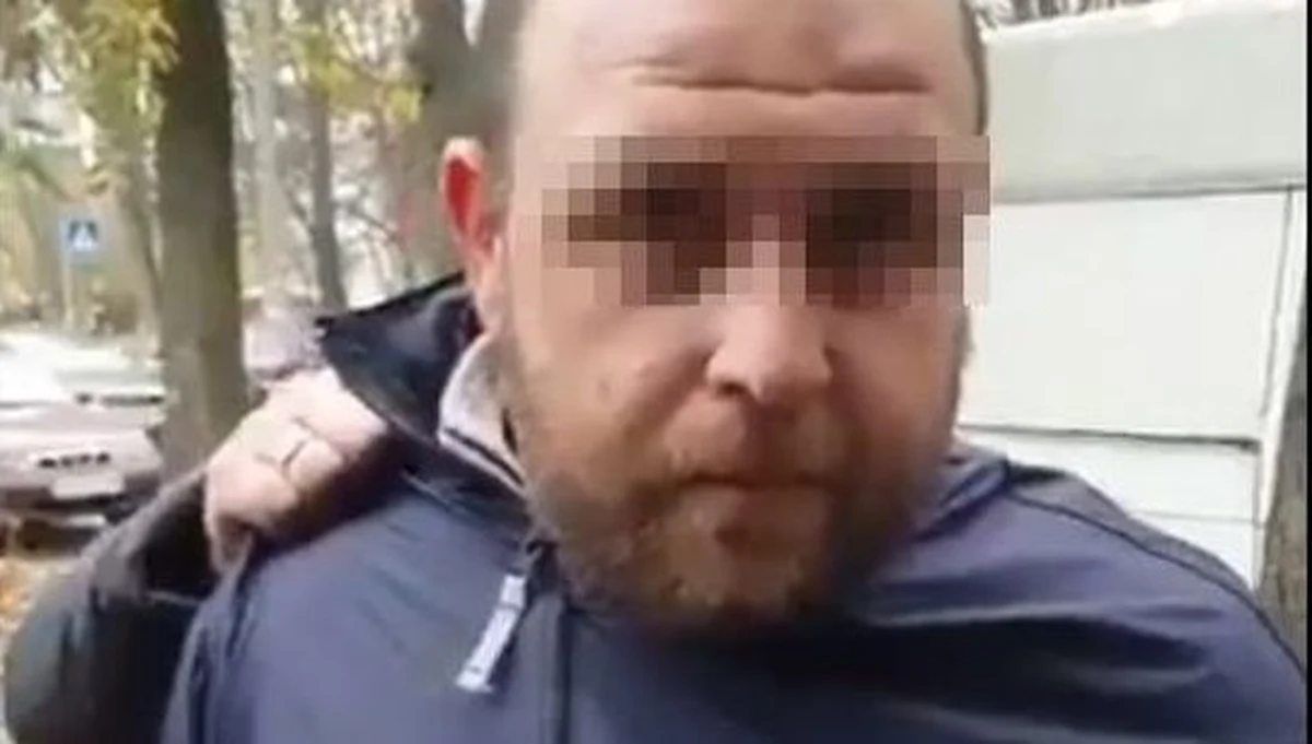 ​Podpisałem pismo do prokuratora generalnego Ukrainy, przekazując formalnie wniosek łódzkiego prokuratora okręgowego o ekstradycję obywatela Gruzji, podejrzanego o zabójstwo 28-letniej kobiety w Łodzi - poinformował w czwartek PAP wiceminister sprawiedliwości Łukasz Piebiak.