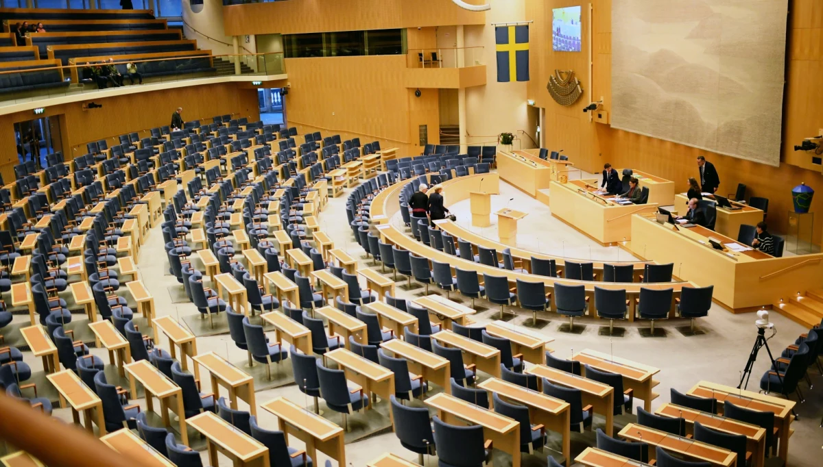 ​Liderka szwedzkiej Partii Centrum Annie Loeoef otrzymała misję podjęcia rozmów o utworzeniu rządu. Wcześniej nie udało się powołać gabinetu dwóm innym politykom, konserwatyście oraz socjaldemokracie.