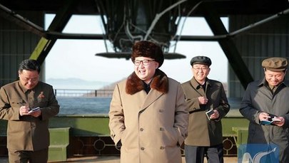 Kim Dzong Un obserwował test nowej broni. "Nie ukrywał radości" 