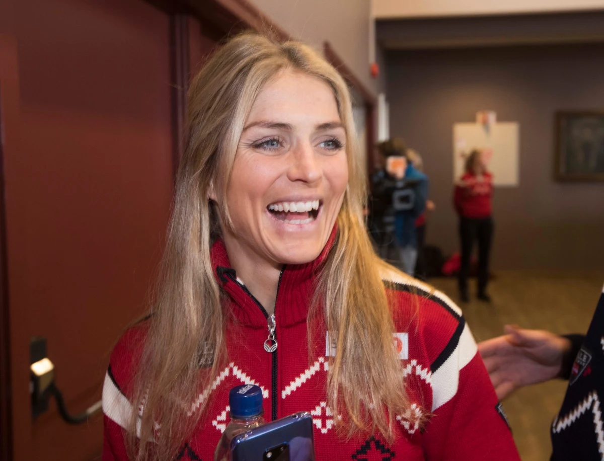 Therese Johaug, która nie startowała przez dwa sezony z powodu dyskwalifikacji, spowodowanej stosowaniem niedozwolonego sterydu, powróciła do rywalizacji i wygrała w piątek w Beitostoelen zawody inaugurujące sezon w biegach narciarskich w Norwegii.