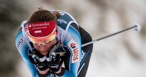 Justyna Kowalczyk wygrała bieg narciarski na 10 km techniką klasyczną w zawodach Pucharu FIS w fińskiej Saariselce. Asystentka trenera Aleksandra Wierietielnego ma podwójne powody do zadowolenia, bo dobrze spisały się też ich podopieczne.