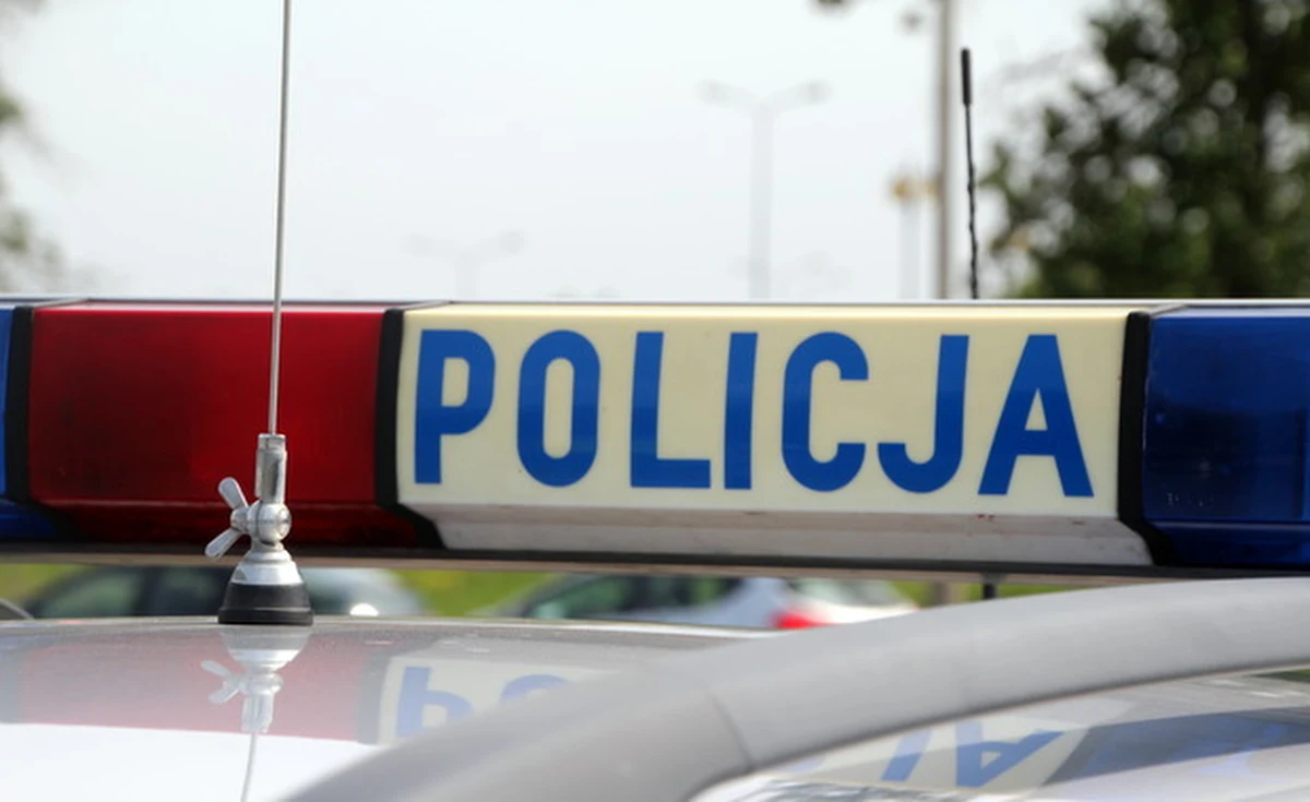 Policja zatrzymała 55-latka, który w Kościerzynie miał oblać łatwopalną substancją i podpalić swoją 48-letnią konkubinę. Kobieta w ciężkim stanie trafiła do szpitala.