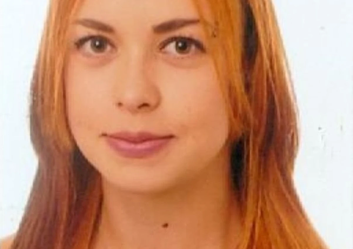 Policjanci z Janowa Podlaskiego szukają 17-letniej Karoliny Szyc. Opublikowali zdjęcie nastolatki i proszą o kontakt wszystkich, którzy ją rozpoznają. 