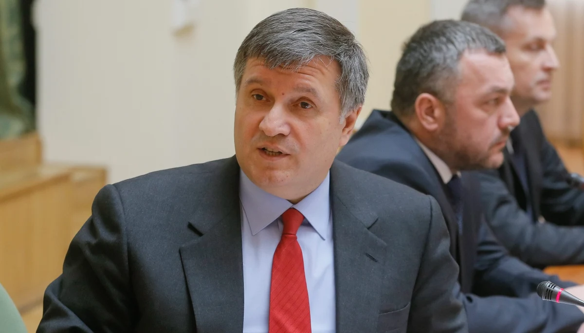 ​Ukraina może zrezygnować z członkostwa w Interpolu, jeśli na czele tej międzynarodowej organizacji policyjnej stanie przedstawicieli Rosji - oświadczył szef Ministerstwa Spraw Wewnętrznych w Kijowie Arsen Awakow.