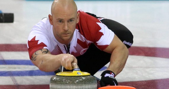Zespół mający w składzie mistrza olimpijskiego z Soczi (2014) w curlingu Kanadyjczyka Ryana Fry został wyrzucony z zawodów w Red Deer w prowincji Alberta z powodu agresywnego zachowania spowodowanego nadużyciem alkoholu – poinformował amerykański portal cbssports.com.