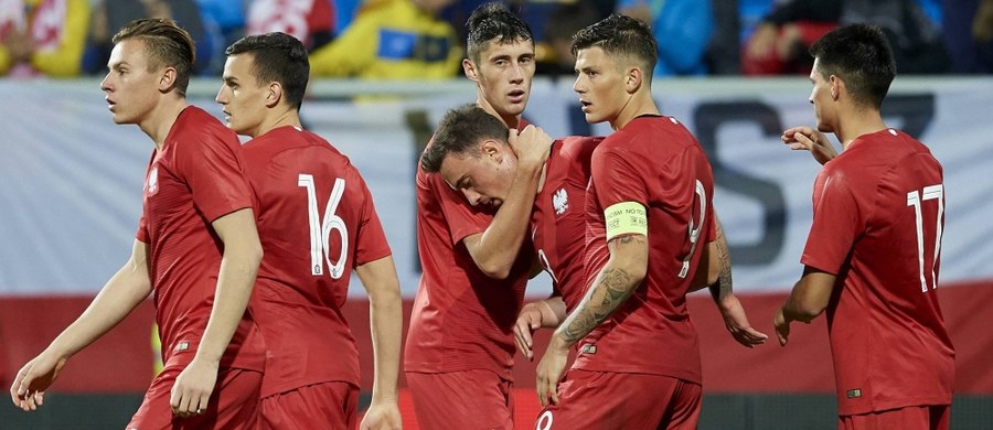 Późnym popołudniem w Bolonii odbędzie się ceremonia losowania grup młodzieżowych Mistrzostw Europy do lat 21. Piłkarze z kadry U-21 awansowali na turniej po tym jak w barażach wyeliminowali Portugalię. Biało-czerwoni losowani będą z ostatniego trzeciego koszyka.