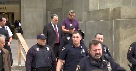 Alec Baldwin odpowiadał przed nowojorskim sądem za napaść na pochodzącego z Polski 49-letniego mężczyznę na jednym z parkingów na Manhattanie. Baldwin odmówił wypowiedzi dla mediów po przesłuchaniu.