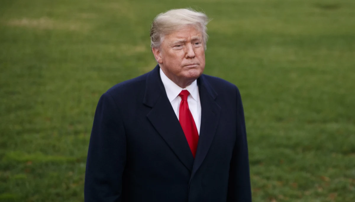 Prezydent USA Donald Trump powiedział w poniedziałek w Waszyngtonie, że zatwierdzone przez Unię Europejską porozumienie z Wielką Brytanią w sprawie Bexitu może utrudnić handel między Waszyngtonem a Londynem. Jego zdaniem umowa jest korzystna dla Wspólnoty.