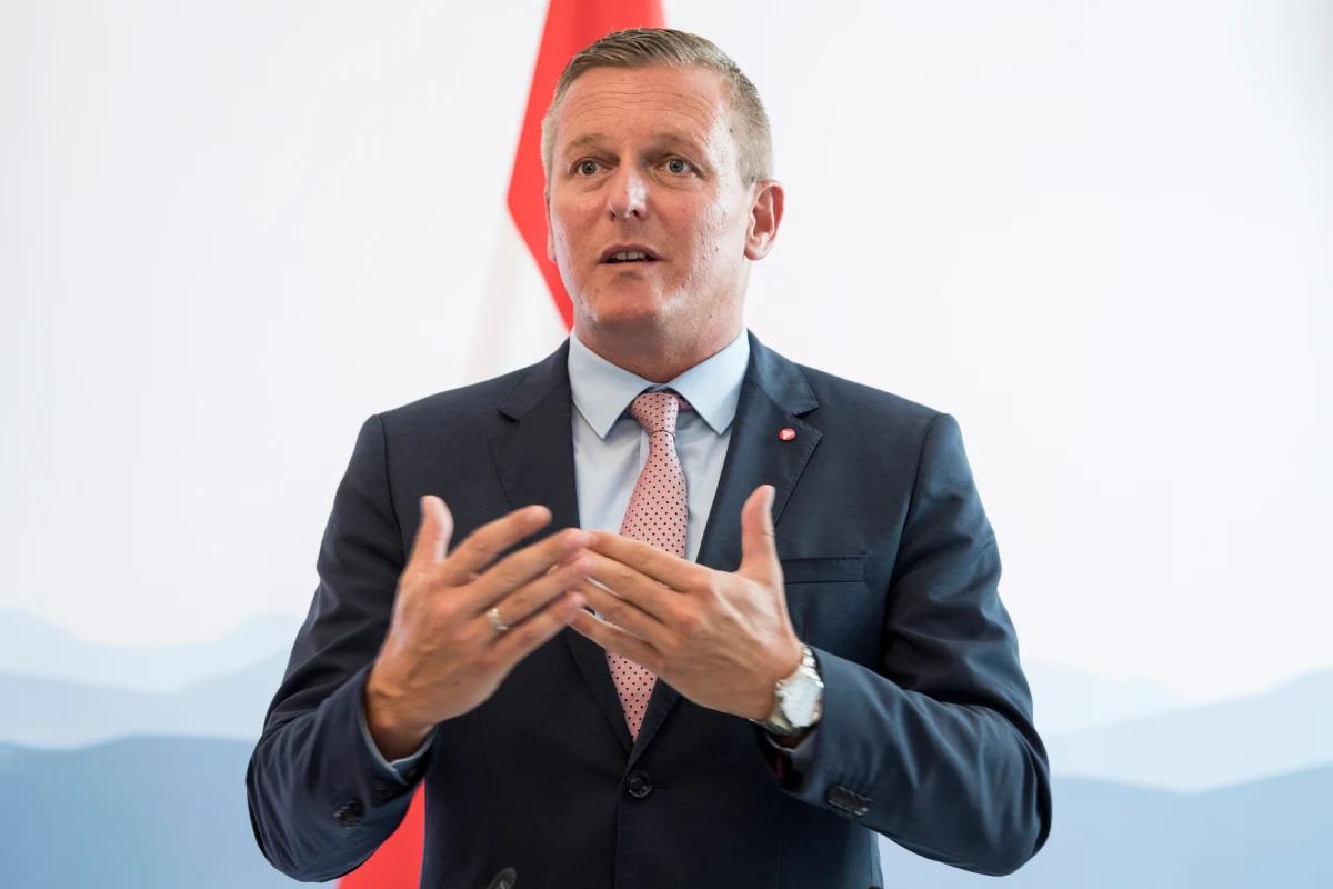 ​Minister obrony Austrii Mario Kunasek wykluczył udział swojego kraju w proponowanej przez Niemcy i Francję europejskiej armii. Mówił o tym w rozmowie z agencją APA. Nie ma potrzeba wspólnego wojska, lecz lepszej współpracy - ocenił.