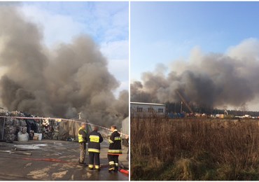 Pożar składowiska opon w Żorach. W akcji ponad 100 strażaków
