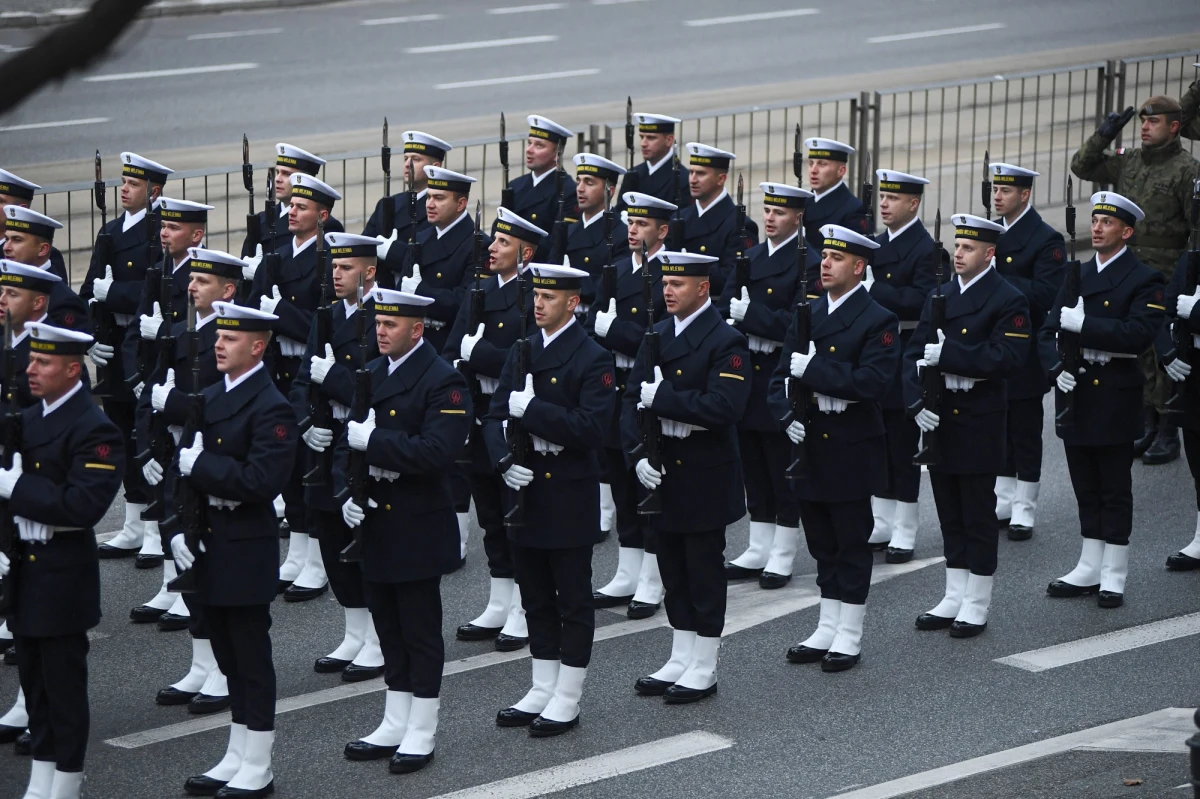 Dziś stulecie utworzenia polskiej Marynarki Wojennej. W południe w Gdyni rozpoczną się główne uroczystości rocznicowe. Niestety nie weźmie w nich udziału Prezydent RP, zarazem zwierzchnik Sił Zbrojnych RP. Nie będzie także Ministra Obrony Narodowej.