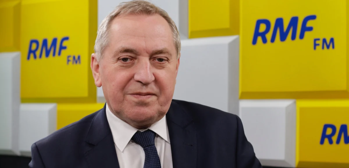 "Mam wpisane w kalendarz spotkania z ministrami środowiska z różnych krajów" - stwierdził w Popołudniowej rozmowie w RMF FM minister środowiska Henryk Kowalczyk pytany o to, czy na szczycie klimatycznym w Katowicach spotka się z liderem grupy U2 - Bono. "Nie umawiam się z celebrytami, umawiam się z ministrami środowiska, których będzie  naprawdę wielu. Będziemy rozmawiać o ochronie klimatu" - tłumaczył Kowalczyk. 
