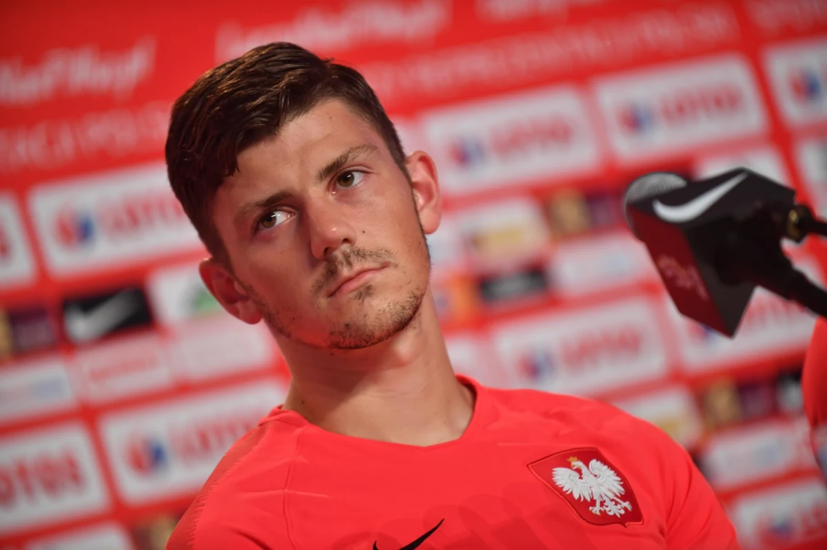 Gol Dawida Kownackiego zapewnił Sampdorii Genua zwycięstwo 2:1 nad ekipą SPAL Ferrara w 1/16 finału Pucharu Włoch. Było to drugie trafienie Polaka w tym sezonie - pierwsze w rozgrywkach pucharowych. Po zdobyciu bramki Kownacki wykonał charakterystyczną "cieszynkę", którą obwieścił światu, że wkrótce zostanie ojcem!