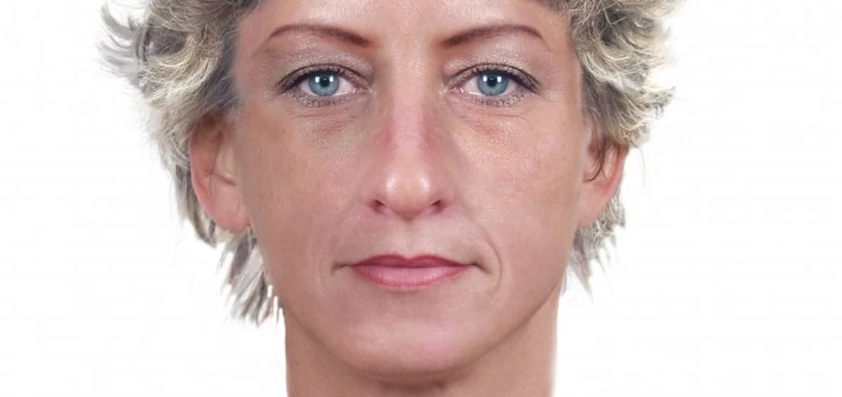 Policjanci z Opola szukają kobiety, która wyłudziła 40 tysięcy złotych metodą "na wnuczka". Funkcjonariusze opublikowali jej portret pamięciowy. 