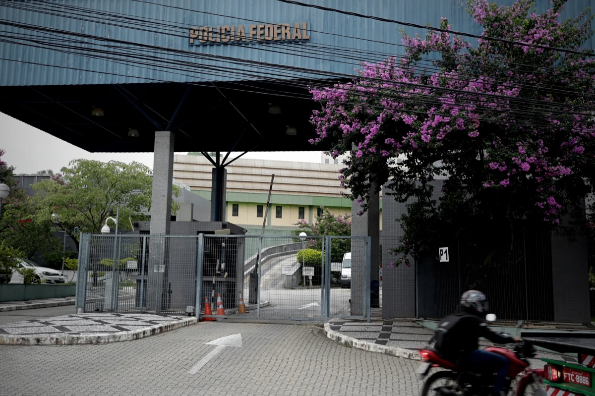 Dwanaście osób, w  tym sześciu zakładników, zginęło w mieście Milagres w Brazylii, od kul bandytów, którzy napadli na dwa sąsiadujące ze sobą banki.