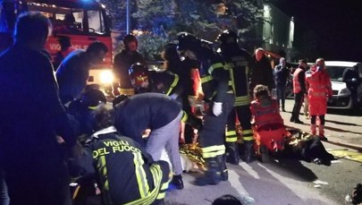 Panika w dyskotece we Włoszech. Zginęło 6 osób, ponad 100 rannych